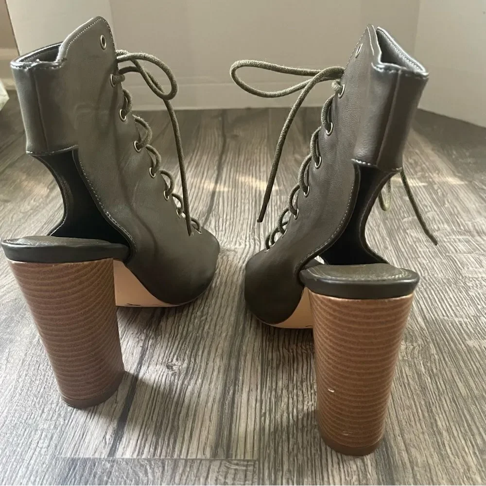 Liliana Sage-11 Vegan Leather Peep Toe Lace Up Chunky Cutout Heel Bootie Olive